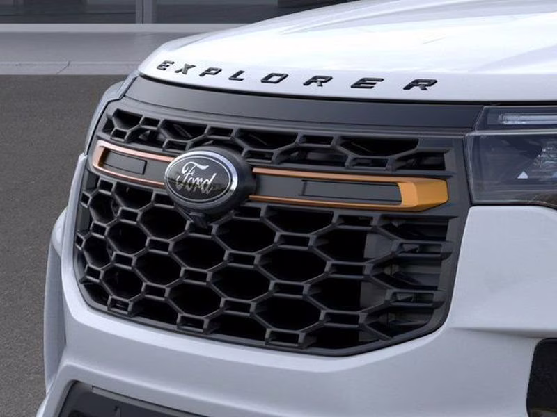 2026 Space White Metallic Ford Explorer Tremor 4X4 SUV
