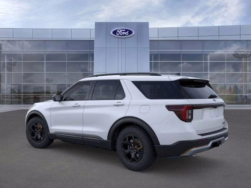 2026 Space White Metallic Ford Explorer Tremor 4X4 SUV