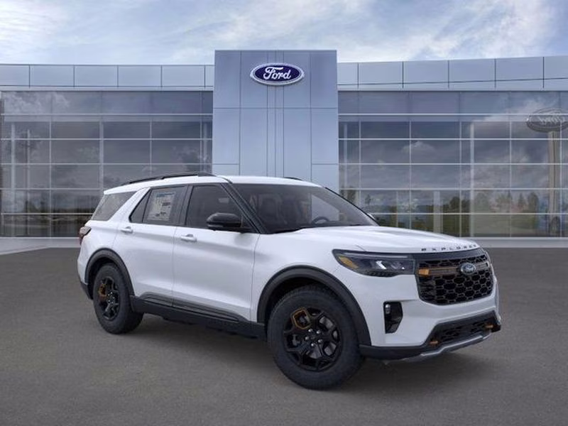 2026 Space White Metallic Ford Explorer Tremor 4X4 SUV