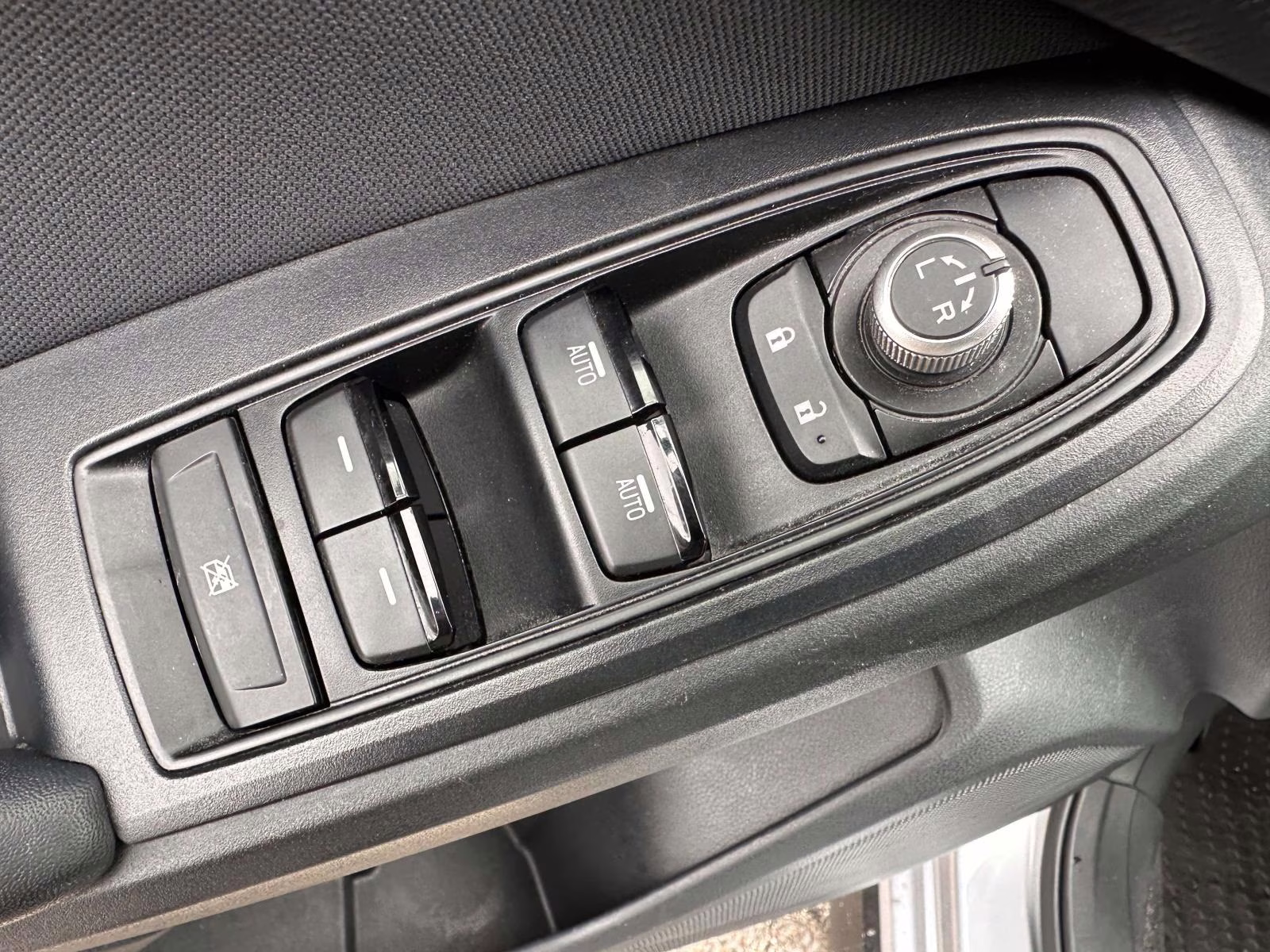 2021 Ice Silver Metallic Subaru Crosstrek Premium CVT AWD SUV