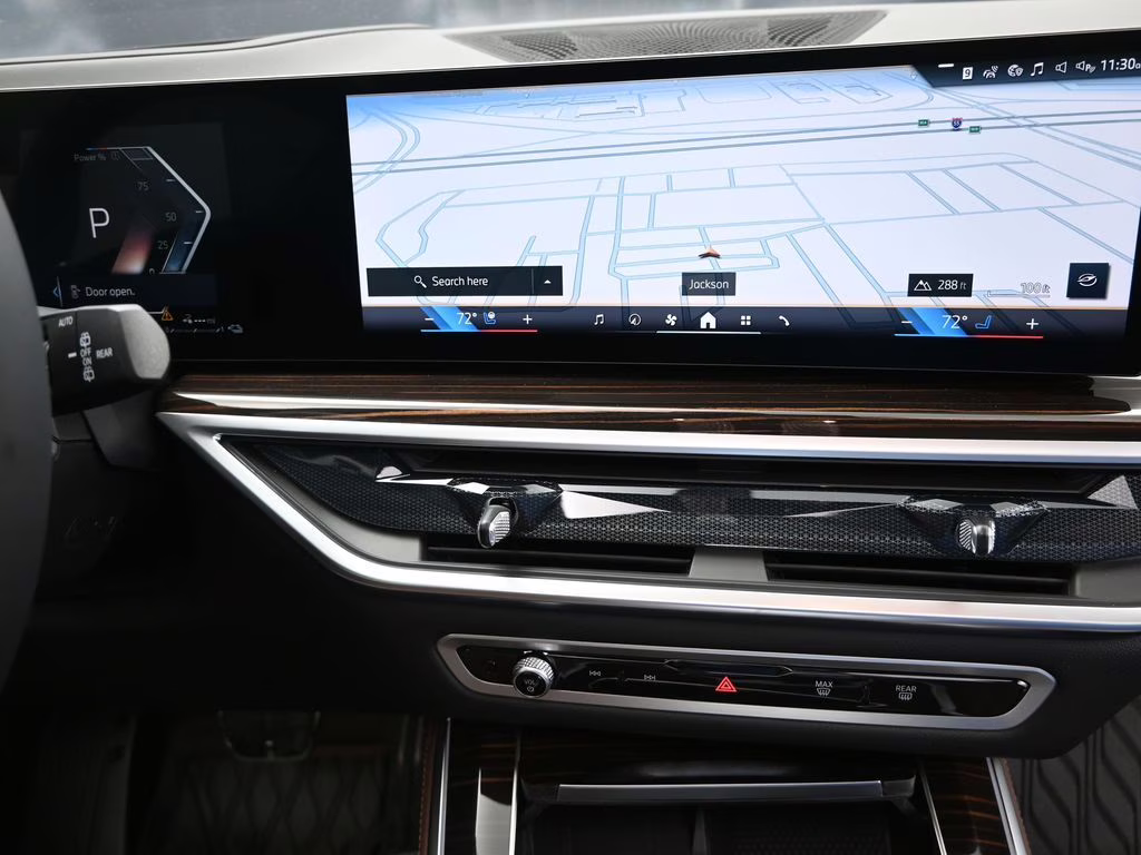 2026 Mineral White Metallic BMW X5 xDrive50e AWD SUV