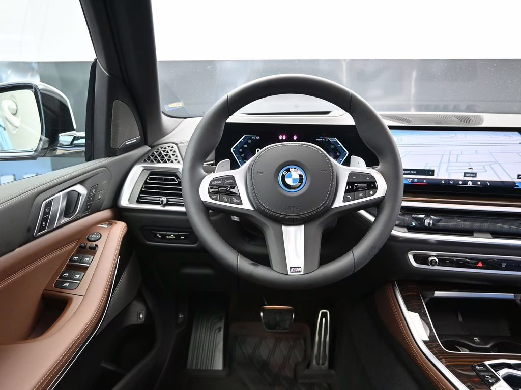 2026 Mineral White Metallic BMW X5 xDrive50e AWD SUV