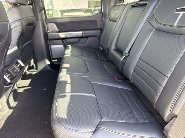 2026 Avalanche Ford F-150 Platinum 4X4 Truck