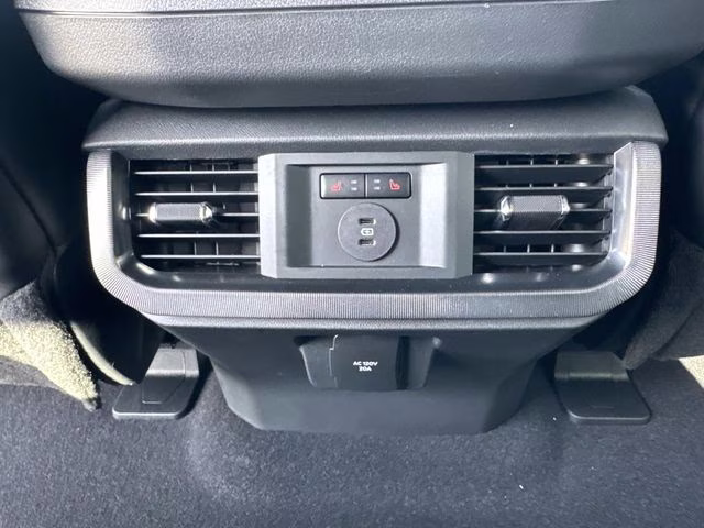 2026 Avalanche Ford F-150 Platinum 4X4 Truck