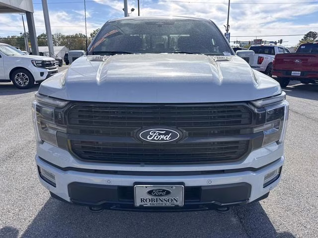 2026 Avalanche Ford F-150 Platinum 4X4 Truck