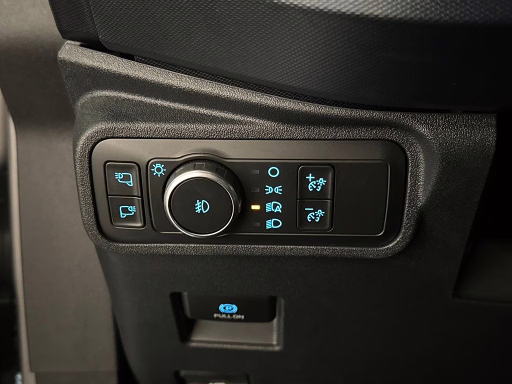 2021 Iconic Silver Metallic Ford Bronco Outer Banks 4X4 SUV