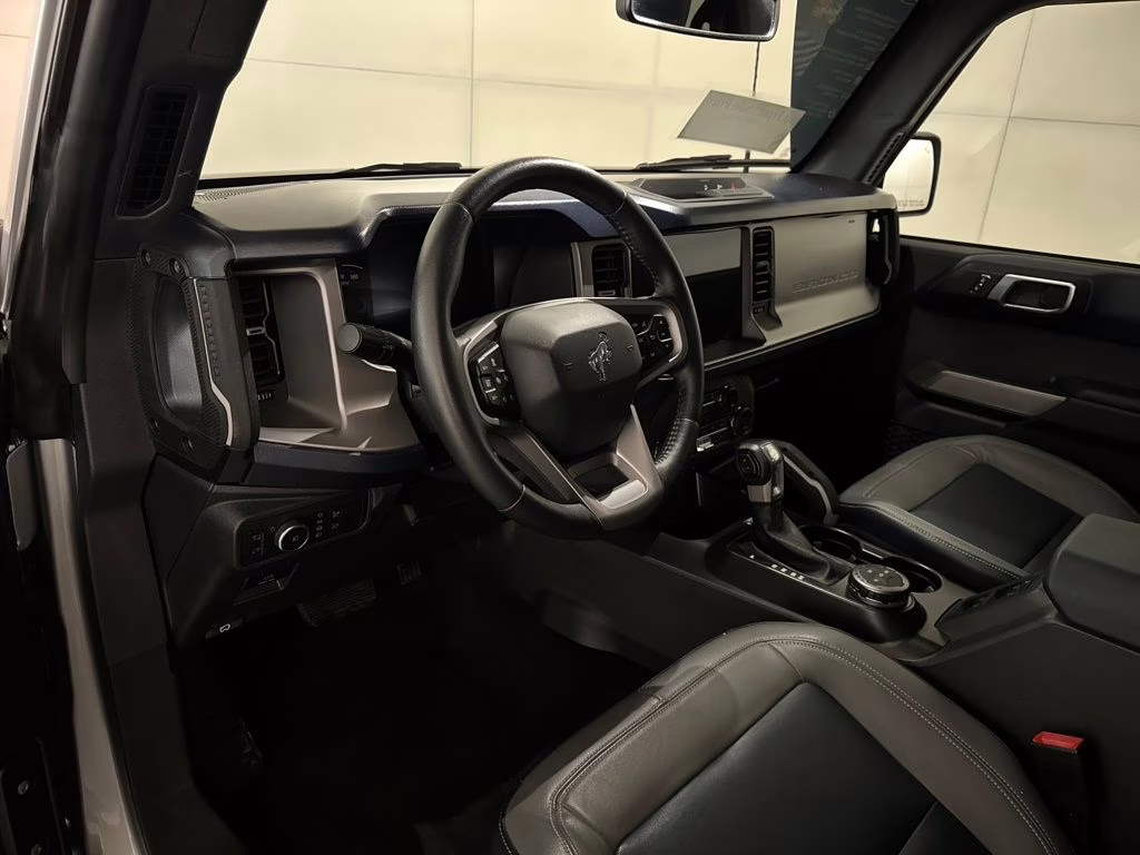 2021 Iconic Silver Metallic Ford Bronco Outer Banks 4X4 SUV