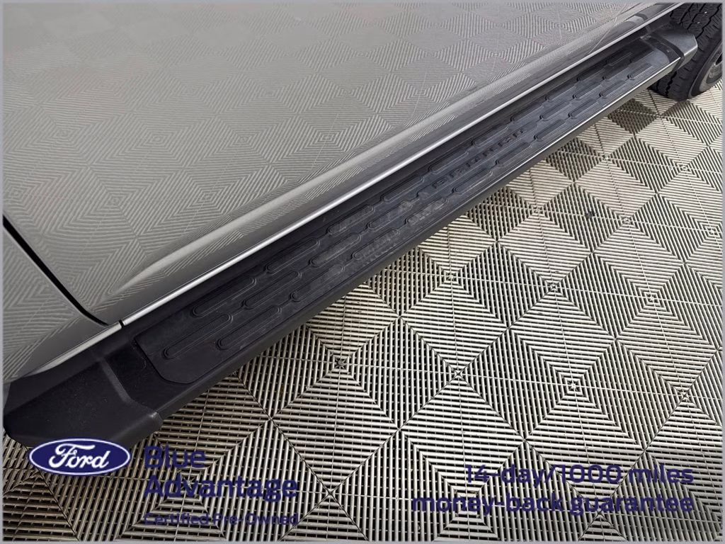 2021 Iconic Silver Metallic Ford Bronco Outer Banks 4X4 SUV