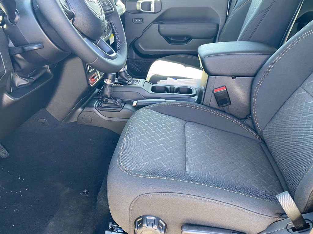 2026 Black Clearcoat Jeep Gladiator Mojave 4X4 Truck