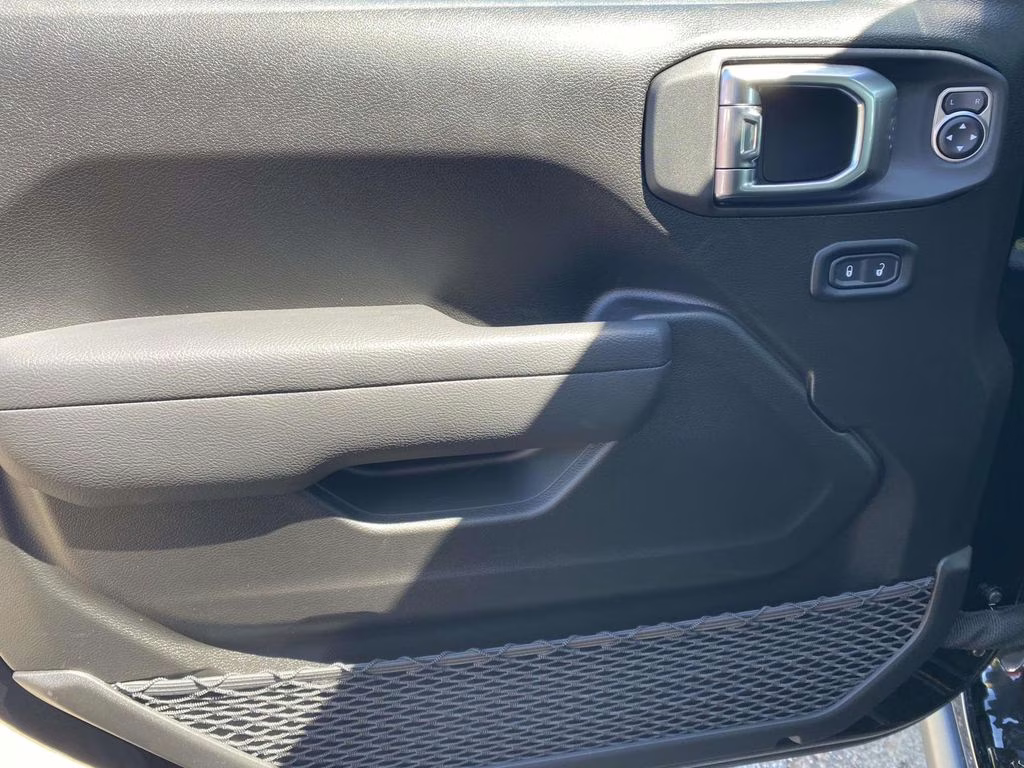 2026 Black Clearcoat Jeep Gladiator Mojave 4X4 Truck