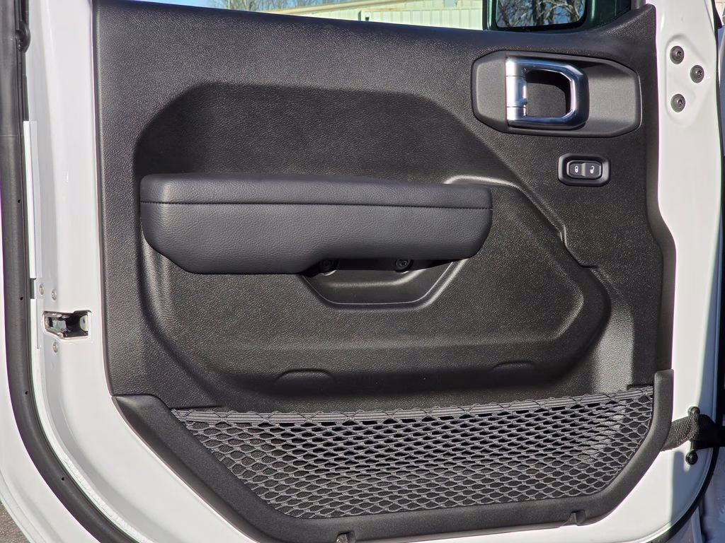 2026 Bright White Clearcoat Jeep Wrangler Sport 4X4 SUV