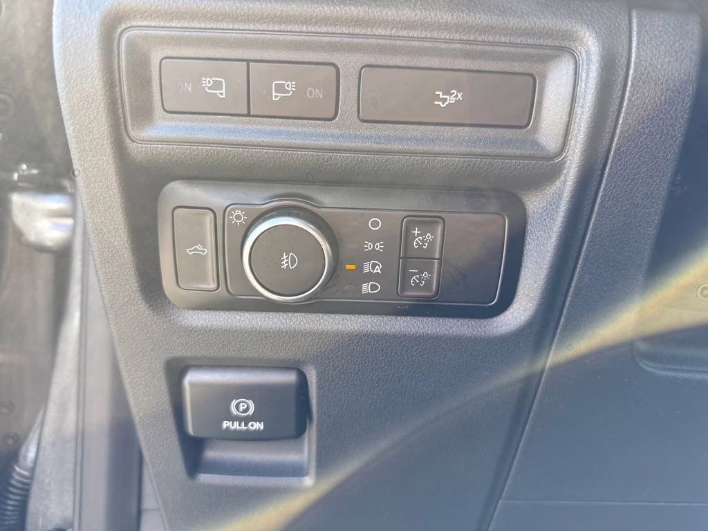 2023 Carbonized Gray Metallic Ford F-150 XLT 4X4 Truck