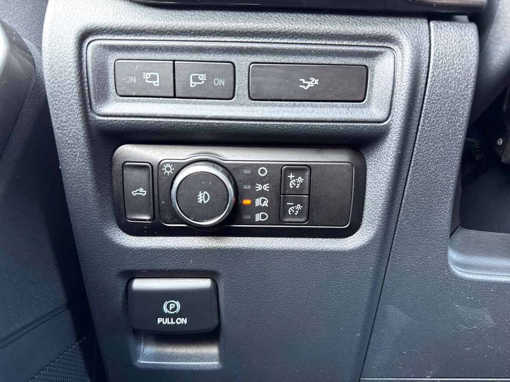 2023 Carbonized Gray Metallic Ford F-150 XLT 4X4 Truck