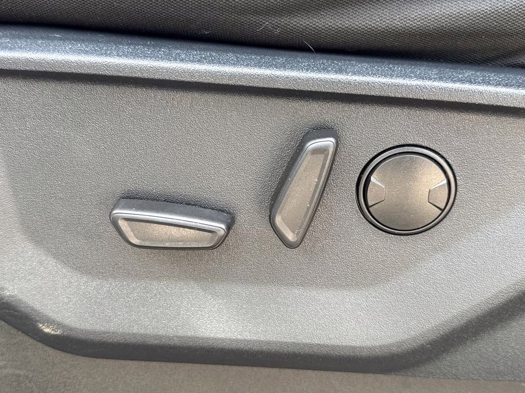 2023 Carbonized Gray Metallic Ford F-150 XLT 4X4 Truck