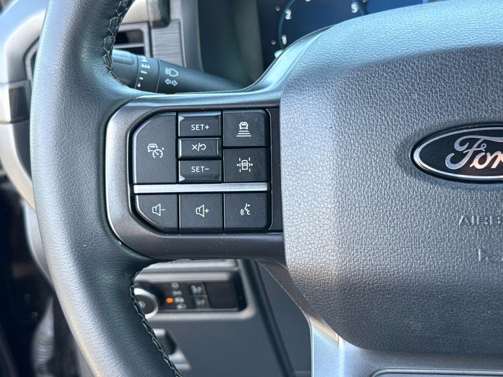 2024 Agate Black Metallic Ford F-150 XLT 4X4 Truck