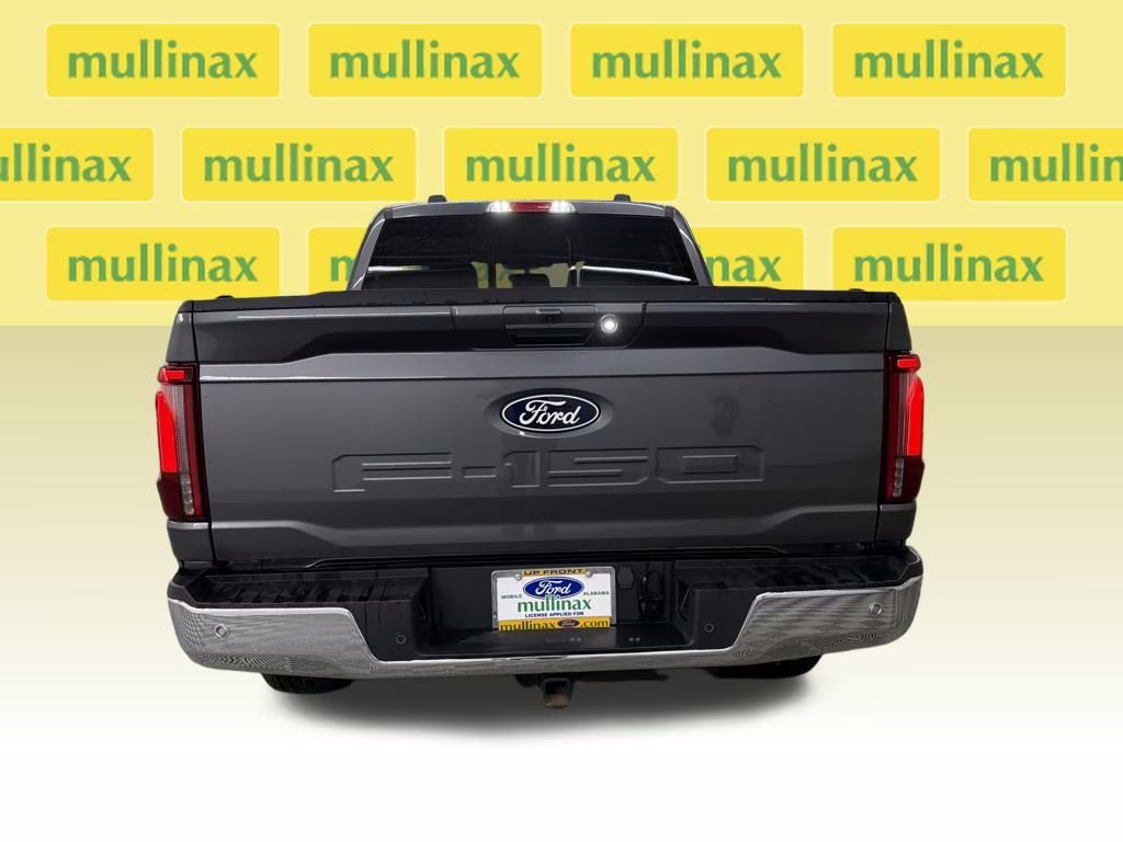 2024 Gray Metallic Ford F-150 Lariat 4X4 Truck