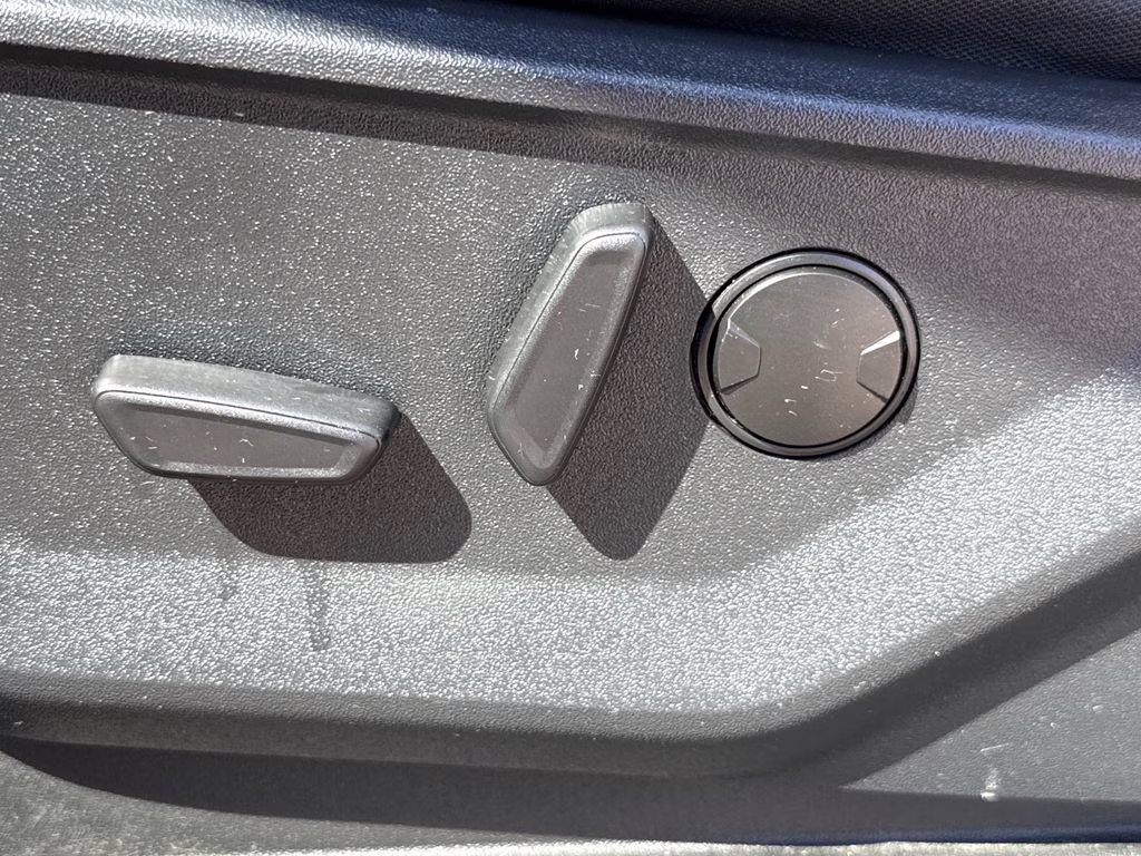 2023 Carbonized Gray Metallic Ford F-150 XLT 4X4 Truck