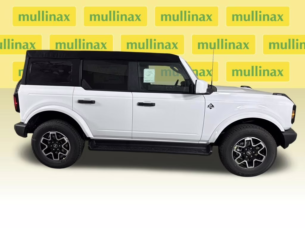 2026 Oxford White Ford Bronco Outer Banks 4X4 SUV