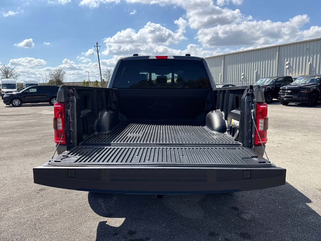 2023 Carbonized Gray Metallic Ford F-150 XLT 4X4 Truck