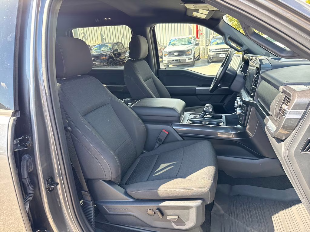 2023 Carbonized Gray Metallic Ford F-150 XLT 4X4 Truck