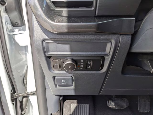 2026 Oxford White Ford F-150 STX 4X4 Truck