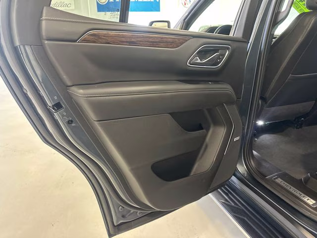2021 Shadow Gray Metallic Chevrolet Tahoe Premier 4X4 SUV