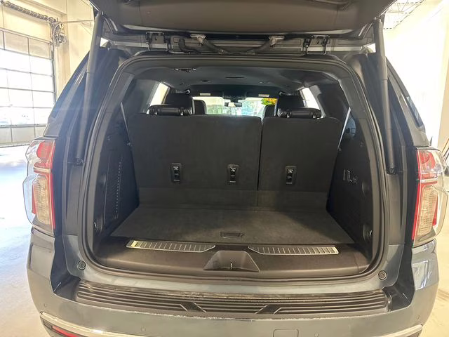 2021 Shadow Gray Metallic Chevrolet Tahoe Premier 4X4 SUV