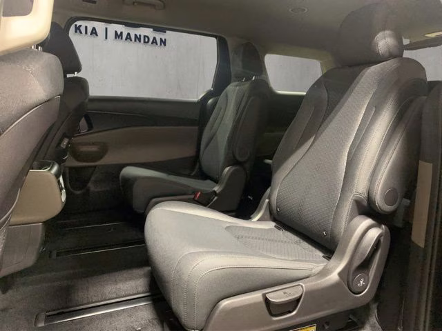 2026 Panthera Metal Kia Carnival LX FWD Van