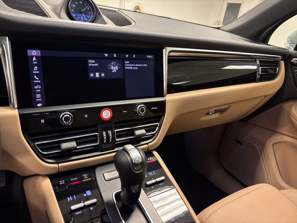 2024 White Porsche Macan Base AWD SUV