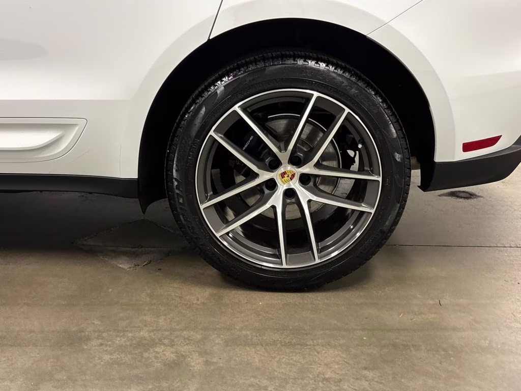 2024 White Porsche Macan Base AWD SUV