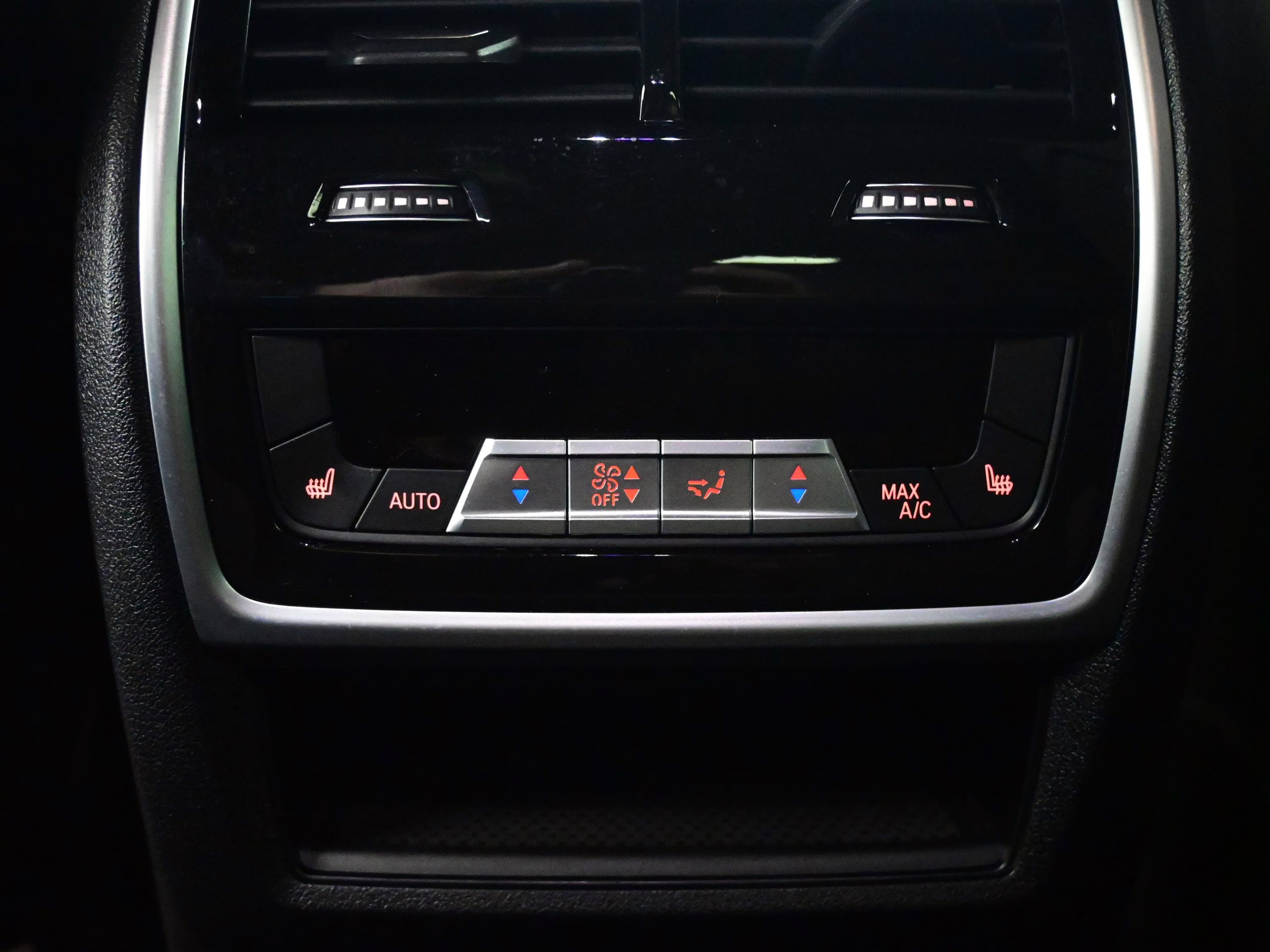 2023 Donington Gray Metallic BMW X6 M Base AWD SUV