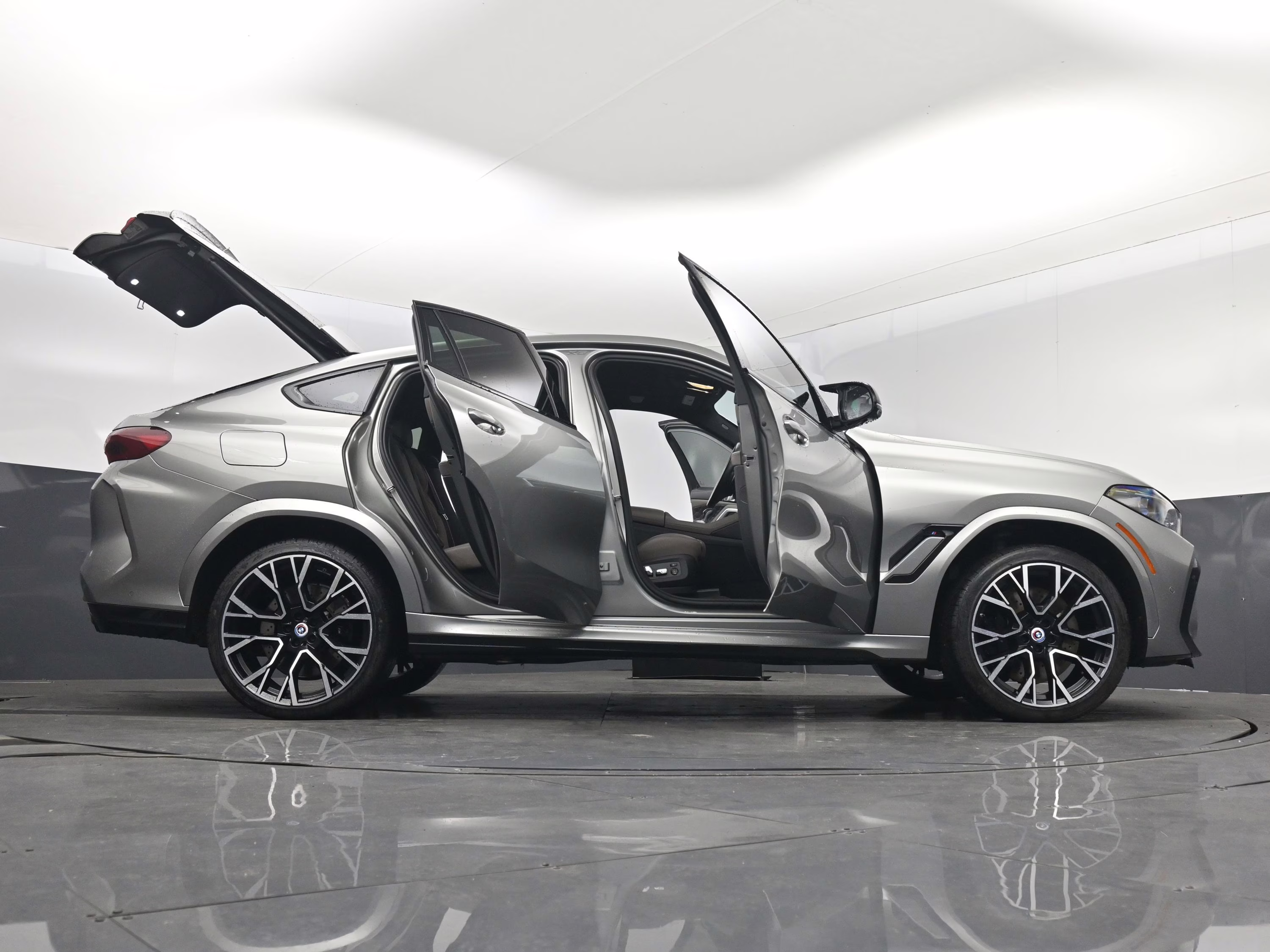 2023 Donington Gray Metallic BMW X6 M Base AWD SUV