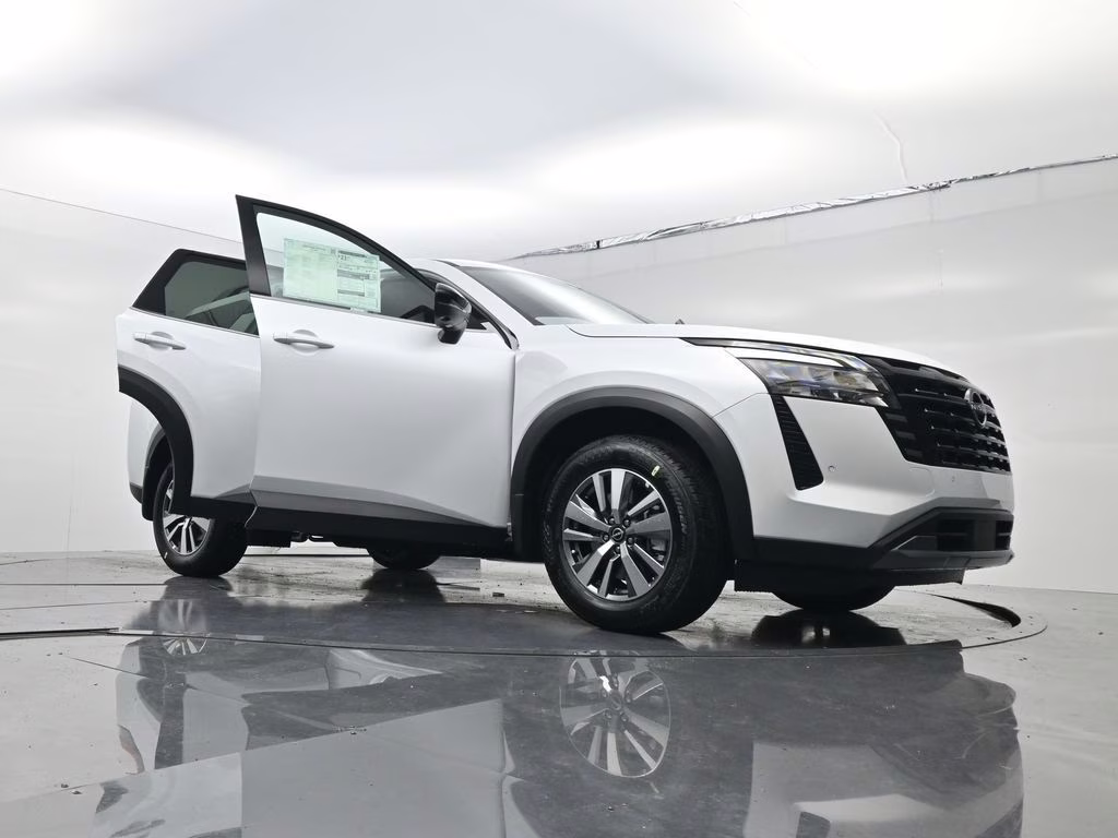 2026 Everest White Pearl Tricoat Nissan Pathfinder SL FWD SUV