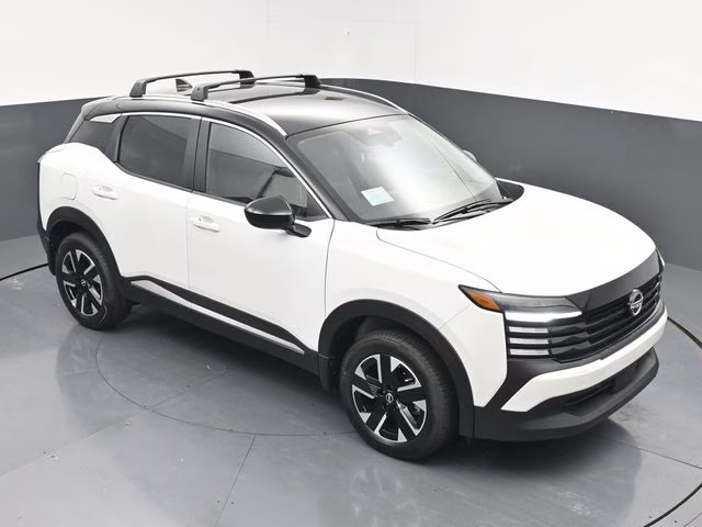 2026 Aspen White/Super Black Nissan Kicks SV AWD SUV