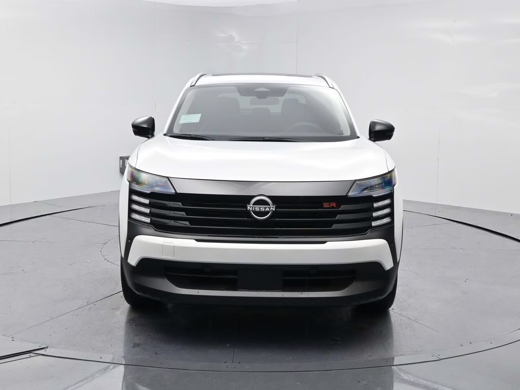 2026 Aspen White Tricoat Nissan Kicks SR FWD SUV