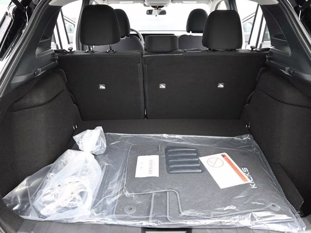 2026 Aspen White/Super Black Nissan Kicks SV AWD SUV