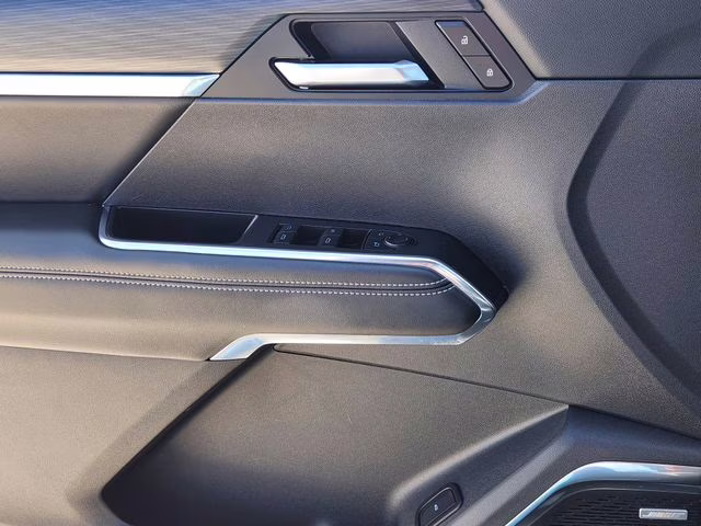 2025 Sterling Metallic GMC Acadia Elevation FWD SUV