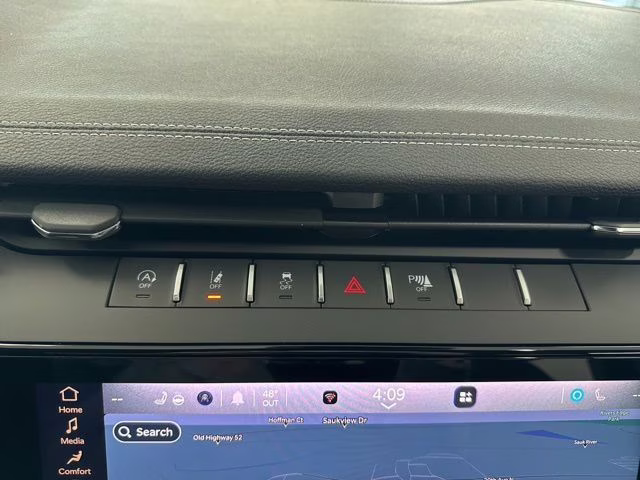 2026 Bright White Clearcoat Jeep Grand Cherokee L Altitude 4X4 SUV