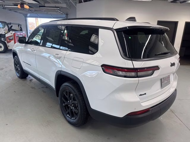 2026 Bright White Clearcoat Jeep Grand Cherokee L Altitude 4X4 SUV