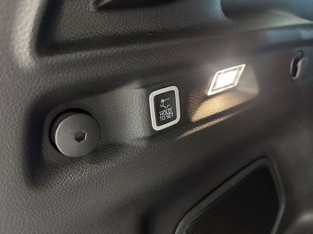 2026 Bright White Clearcoat Jeep Grand Cherokee L Limited 4X4 SUV