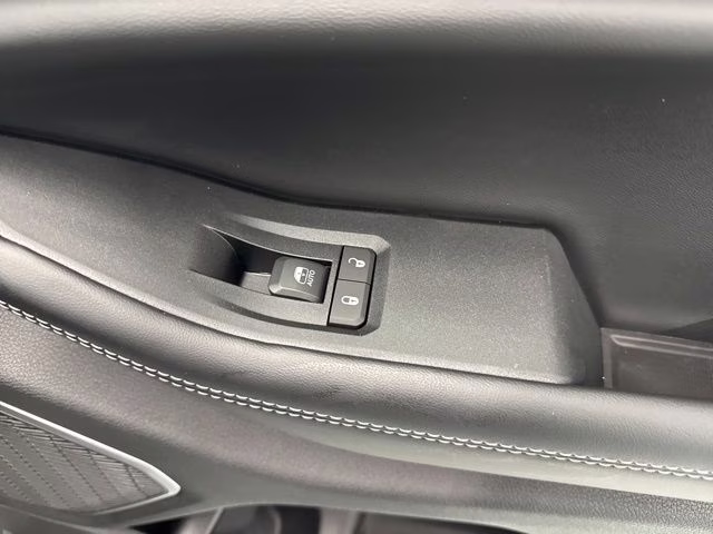 2026 Bright White Clearcoat Jeep Grand Cherokee L Limited 4X4 SUV