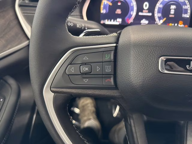 2026 Bright White Clearcoat Jeep Grand Cherokee L Limited 4X4 SUV