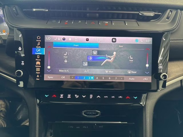 2026 Bright White Clearcoat Jeep Grand Cherokee L Limited 4X4 SUV