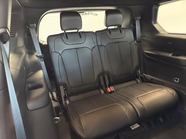 2026 Bright White Clearcoat Jeep Grand Cherokee L Limited 4X4 SUV