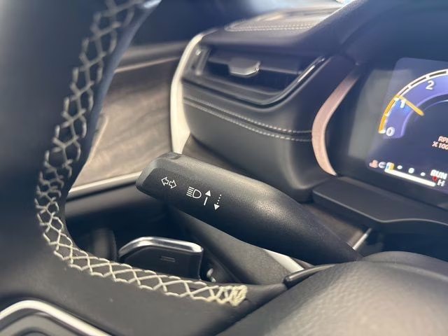 2026 Bright White Clearcoat Jeep Grand Cherokee L Limited 4X4 SUV