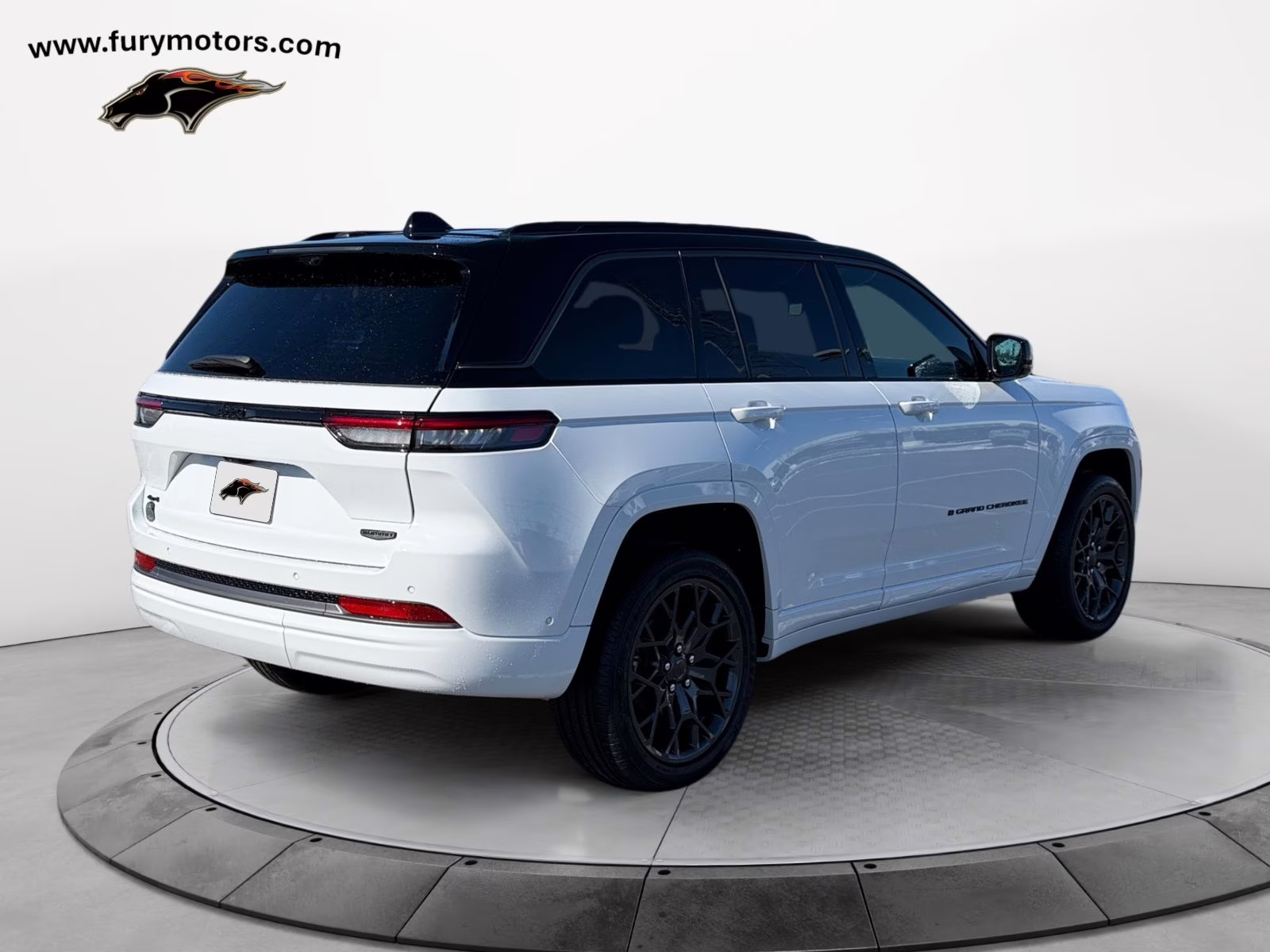 2026 Bright White Clearcoat Jeep Grand Cherokee Summit 4X4 SUV