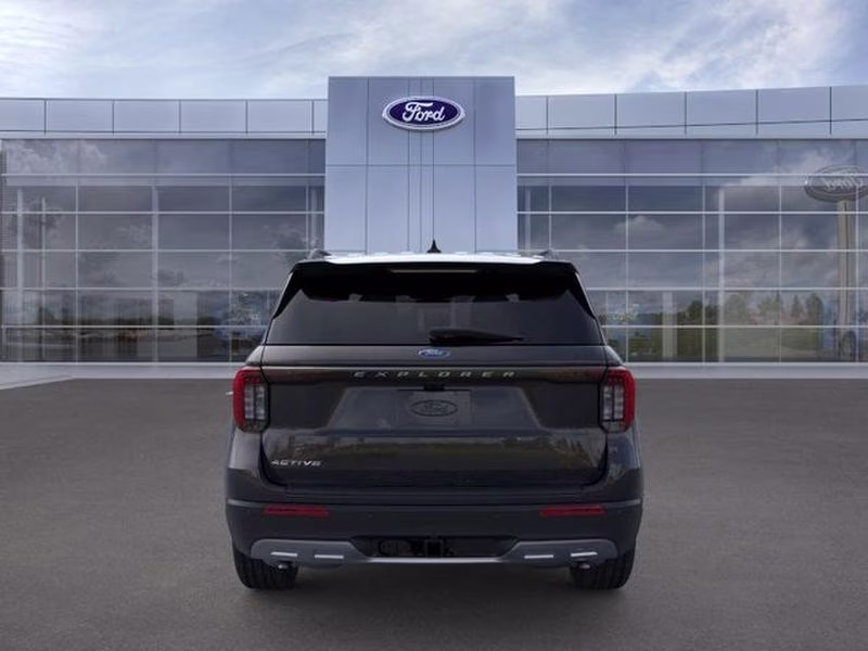 2026 Agate Black Metallic Ford Explorer Active w/200A Pkg RWD SUV