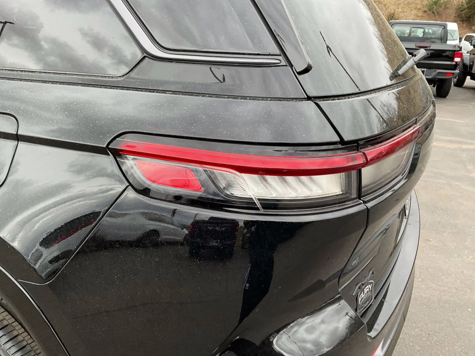 2026 Diamond Black Crystal Pearlcoat Jeep Grand Cherokee Limited 4X4 SUV