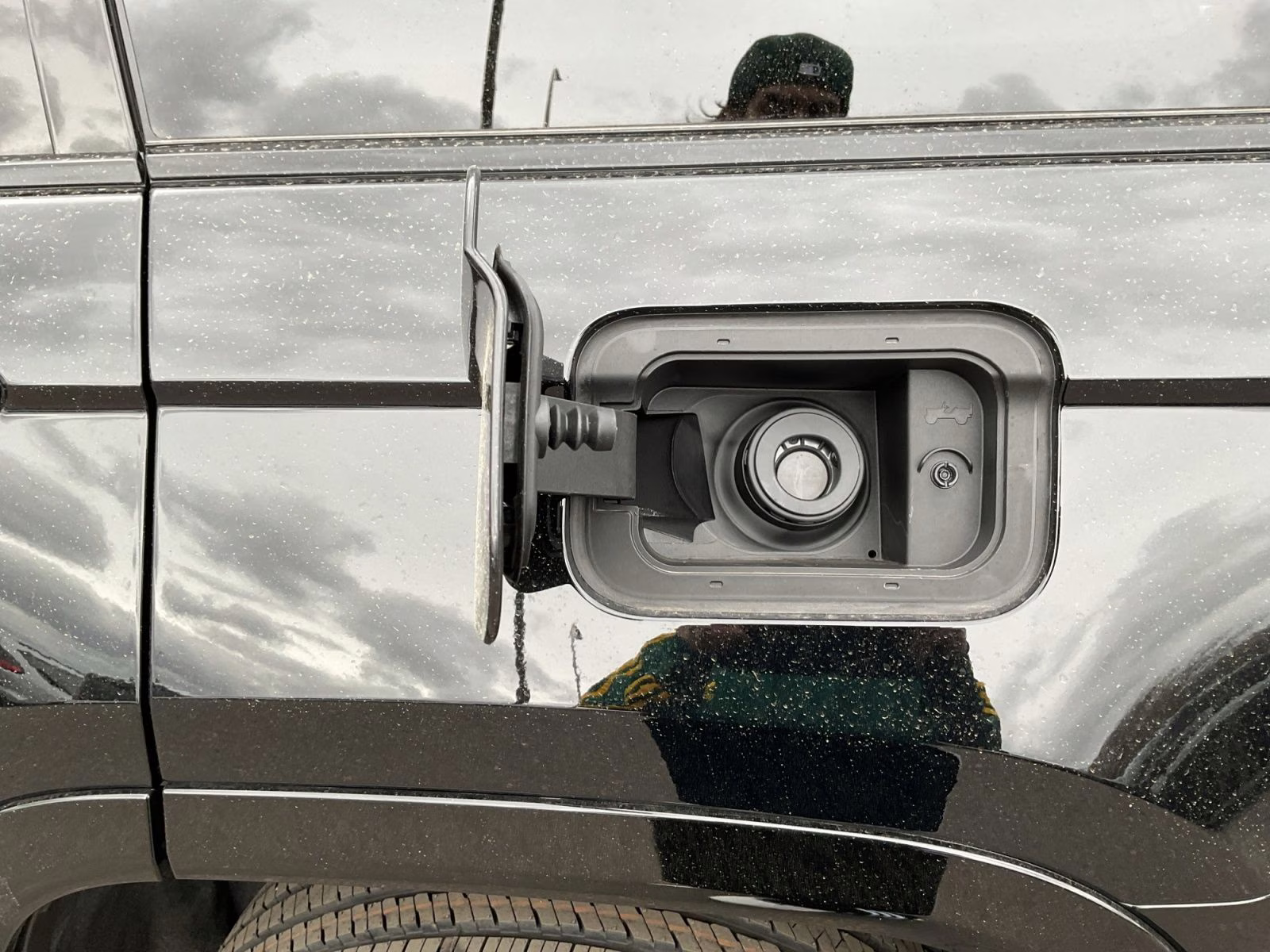 2026 Diamond Black Crystal Pearlcoat Jeep Grand Cherokee Limited 4X4 SUV