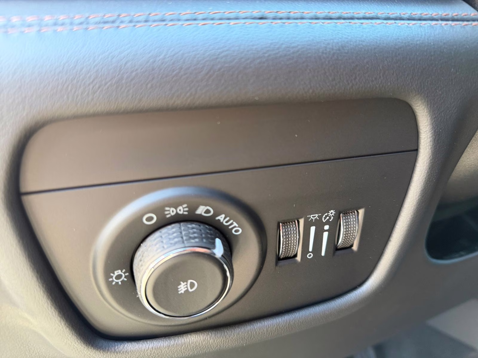 2026 Bright White Clearcoat Jeep Grand Cherokee Summit 4X4 SUV